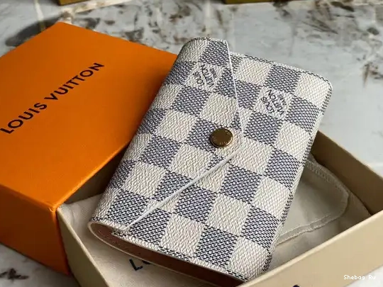 VICTORINE Vuitton Louis Wallet 0706